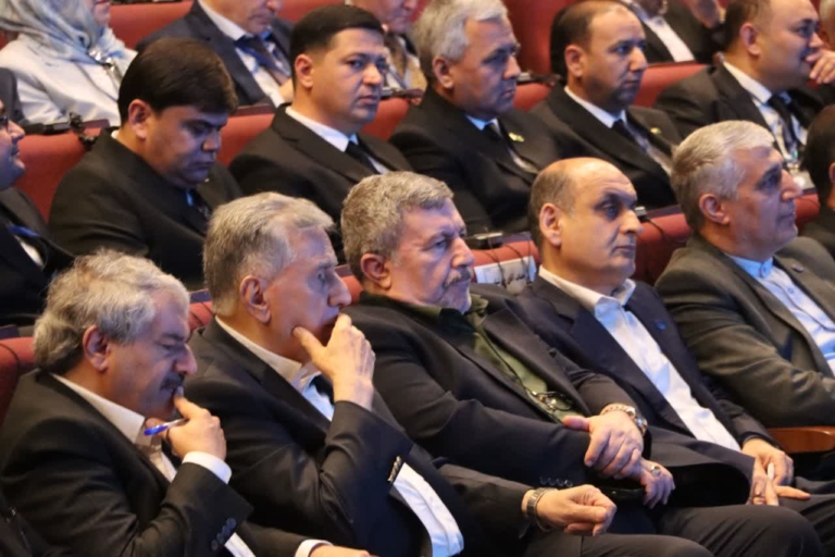 فیلم //  «پایان اجلاس، آغاز راهی تازه برای دوستی‌های ماندگار»