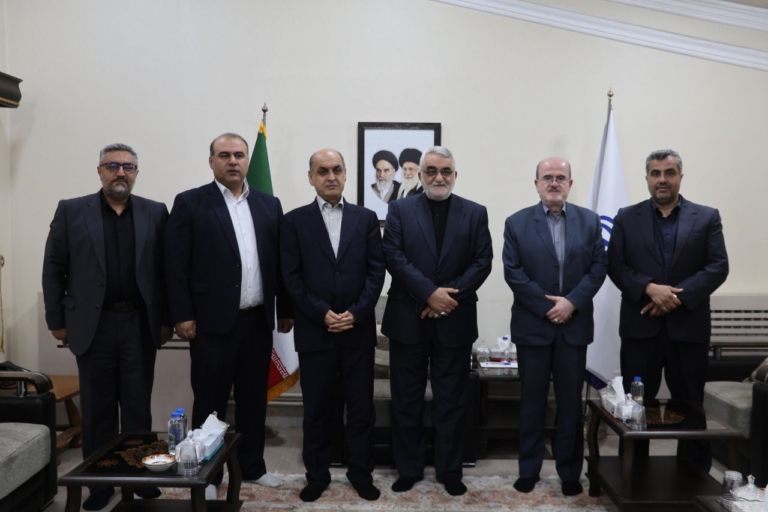 استاندار گیلان در دیدار رئیس انجمن دوستی ایران و چین:   گیلان آماده اجرای پروژه‌های راهبردی با مشارکت چین است