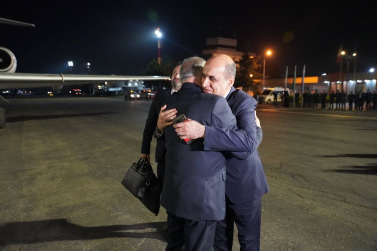 با استقبال هادی حق شناس استاندار؛ وزیر میراث فرهنگی، گردشگری و صنایع دستی وارد گیلان‌ شد