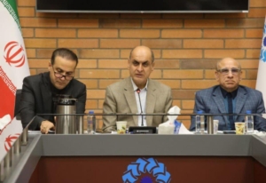 در نشست مدیران واحدهای صنعتی با استاندار مطرح شد؛ شتاب در رفع موانع تولید در گیلان و توسعه همکاری‌های اقتصادی با روسیه