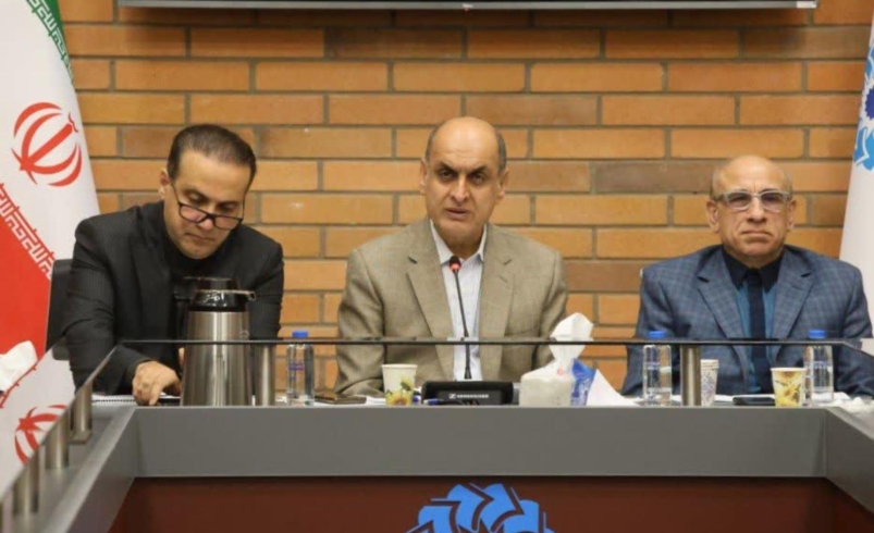 در نشست مدیران واحدهای صنعتی با استاندار مطرح شد؛ شتاب در رفع موانع تولید در گیلان و توسعه همکاری‌های اقتصادی با روسیه